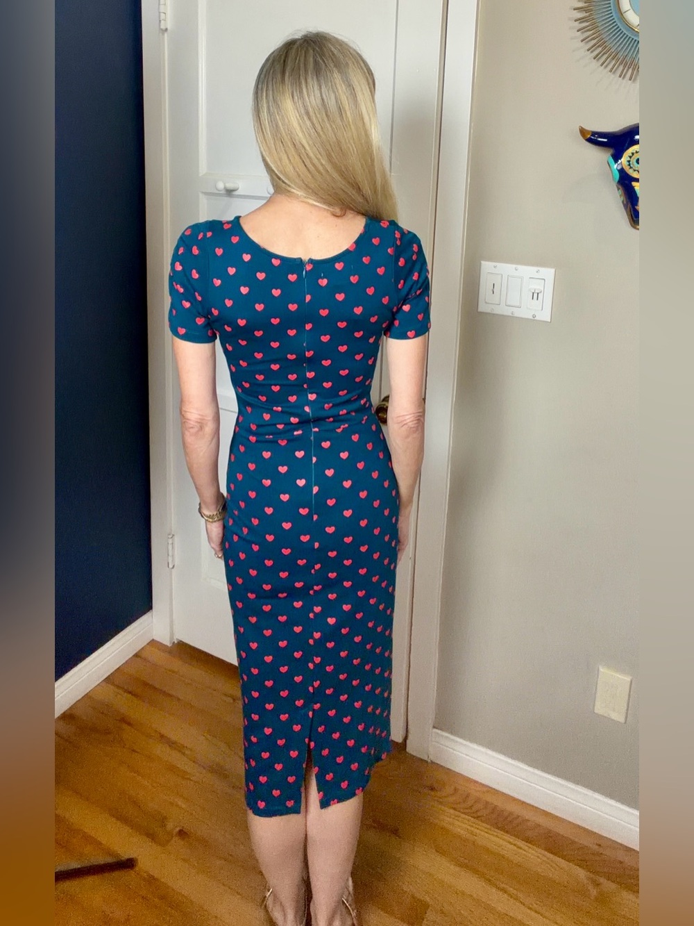 Unique Vintage Teal Heart-Print short sleeve bodycon dress,S, EUC - Picture 4 of 12